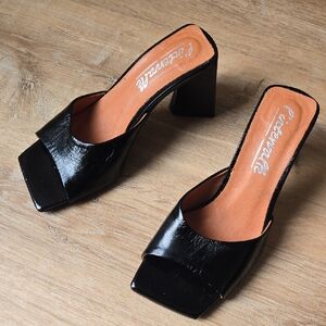 L'INTERVALLE Singer Black Leather Sandals Sz EU 37